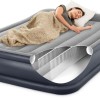 Φουσκωτό Στρώμα Ύπνου Intex Deluxe Pillow Rest Raised Queen