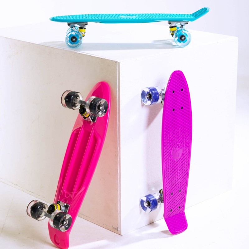 Πλαστικό mini cruiser skateboard 22.5'' Μπλε με LED ρόδες Fish